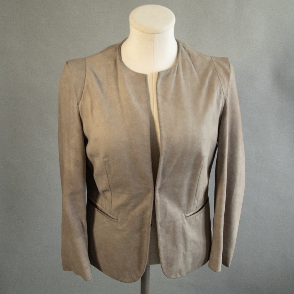 BOSS ORANGE CROPPED SAND GREY JACKET